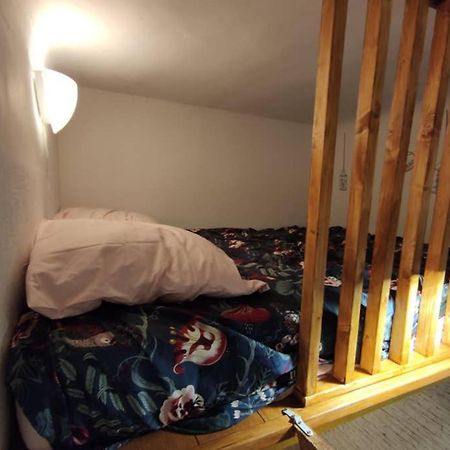 شقة Joli T2 Proche Vieux-Port, Terrasses Du Port Et Metro Joliette مارسيليا المظهر الخارجي الصورة
